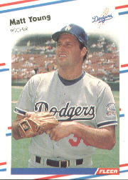 1988 Fleer Baseball Cards      530     Matt Young